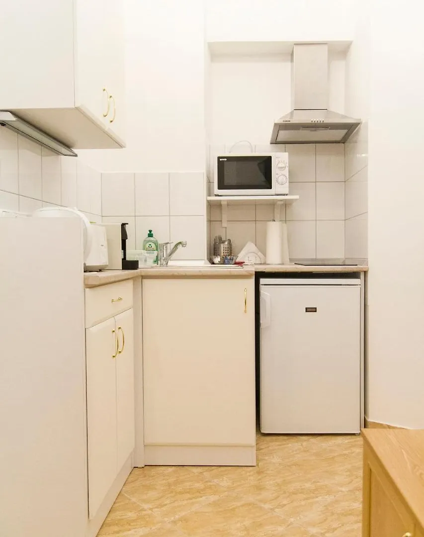 Authentic Akacfa Apartment Budapest 0*,
